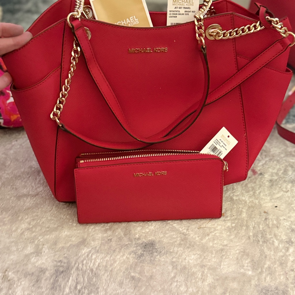 Michael Kors Red Shoulder Bag With Gold Hardware
